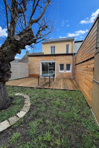 Maison à SARGE-LES-LE-MANS, 72190 - 5 pièces 87m²