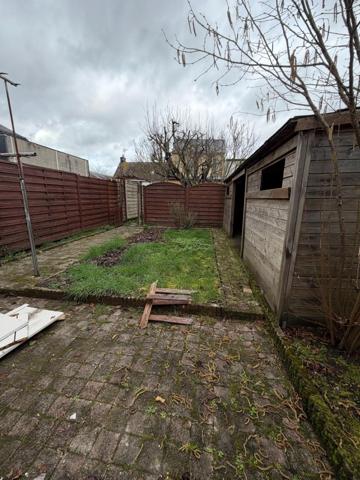 Maison à SARGE-LES-LE-MANS, 72190 - 5 pièces 87m²