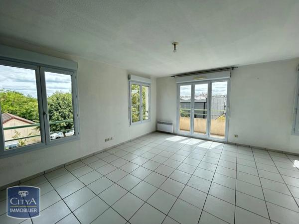 Appartement à louer 2 pièces 46.6m² Nevers (58000)
