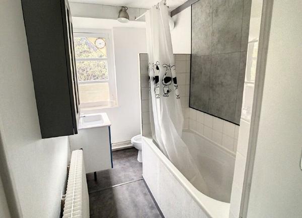 Appartement à louer  1 pièce • 24,96 m2 Lille