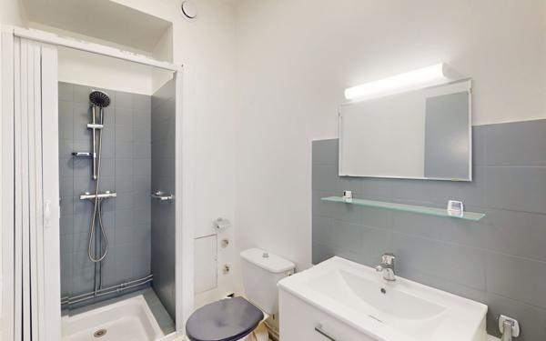 Appartement à louer    3 pièces •  Salmiech