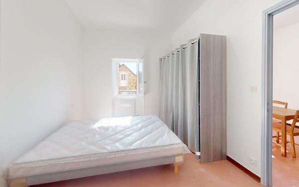 Appartement à louer    3 pièces •  Salmiech