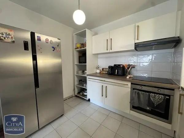 Appartement à louer 3 pièces 63.71m² Béziers (34500)