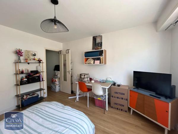 Appartement à louer 1 pièce 27.09m² Pau (64000)