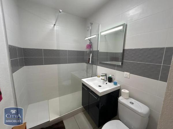 Appartement à louer 1 pièce 27.09m² Pau (64000)