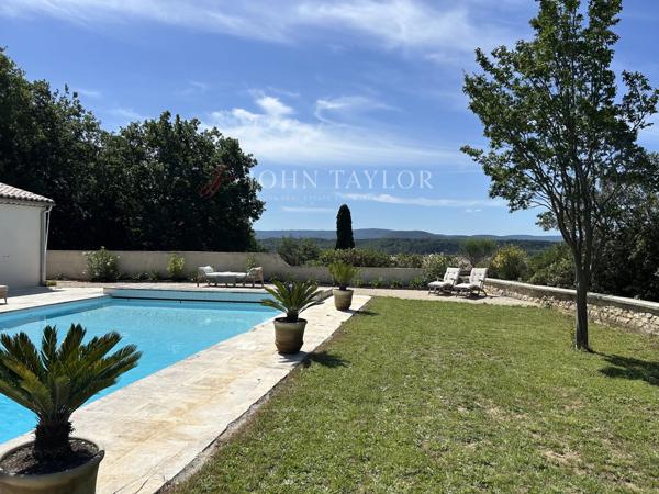 DROME PROVENÇALE – EXCEPTIONNEL MAS EN PIERRE RÉNOVÉ