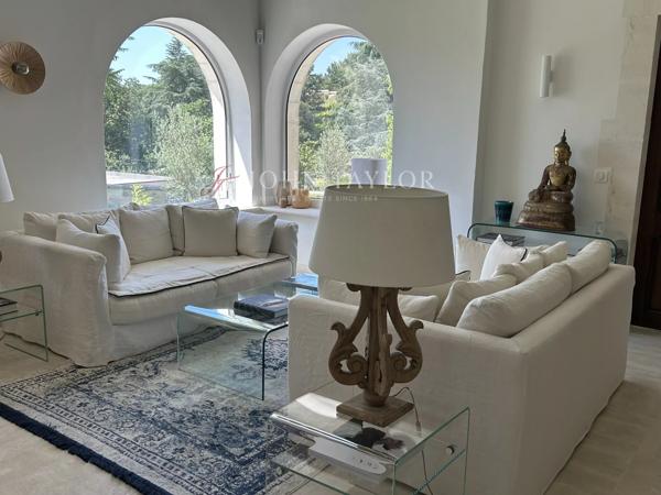 DROME PROVENÇALE – EXCEPTIONNEL MAS EN PIERRE RÉNOVÉ