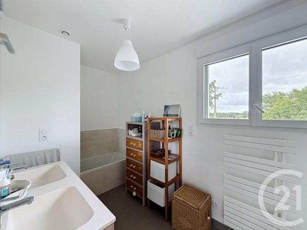 Maison à vendre  8 pièces - 242,96 m 2   ST ERBLON  - 35