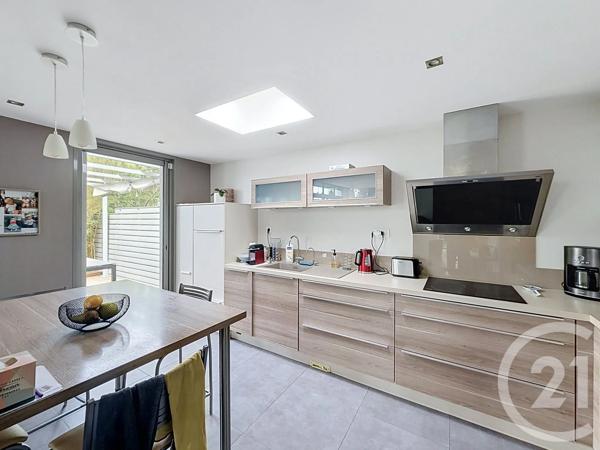 Maison à vendre  8 pièces - 242,96 m 2   ST ERBLON  - 35