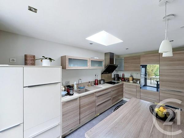 Maison à vendre  8 pièces - 242,96 m 2   ST ERBLON  - 35