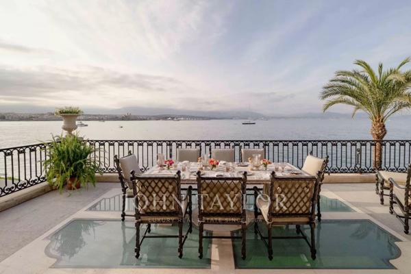 Cap d'Antibes | Belle propriété pieds dans l'eau