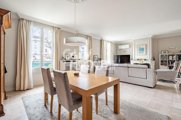 MAISON 184 M² 8 PIÈCES. 6 CHAMBRES