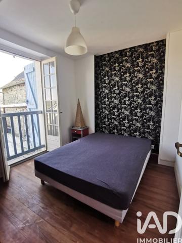 Maison à vendre 5 pièces 92 m² Oloron-Sainte-Marie