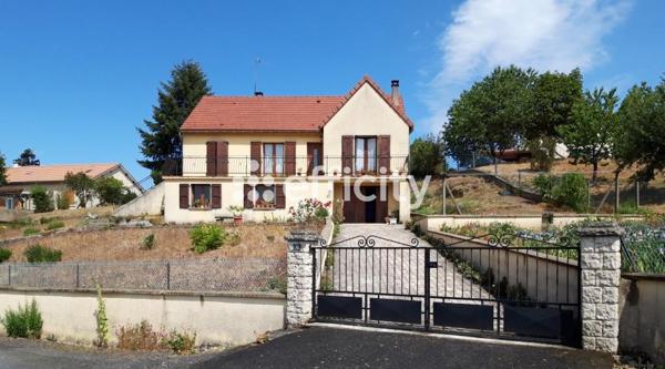 Maison
         4 pièces
        - 84 m² Exclusivité 179 000 € *