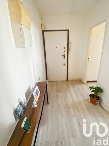 Appartement à vendre 3 pièces 60 m² Boussy-Saint-Antoine