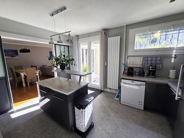 Maison Dourdan 5 pièces de 127.26 m2