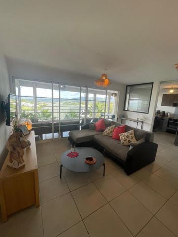 Appartement de standing T4 vue mer à Anse Mitan