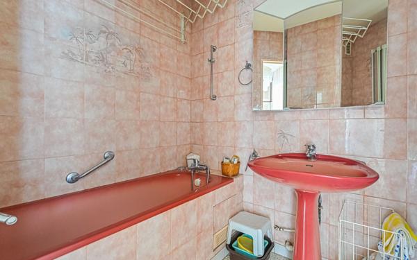 Appartement à vendre    3 pièces •  Paris 11