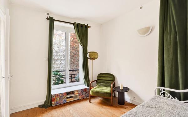 Appartement à vendre    2 pièces • 18,77 m2 Paris 18