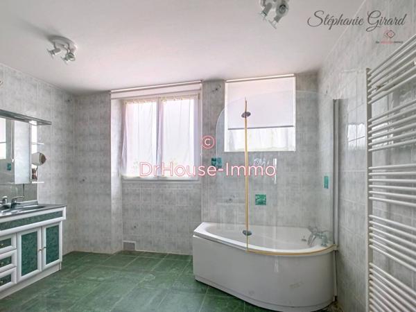 Maison à vendre 8 pièces de 200 m²