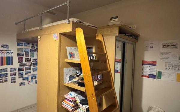 Appartement à vendre    1 pièce • 29,06 m2 Clichy