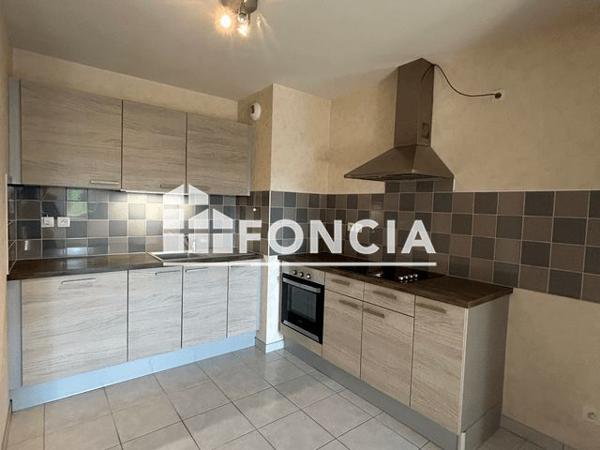 Location Appartement 2 pièces 43.5 m² - 1-3 ALLEE DES ETANGS ST PIERRE Thionville 57100