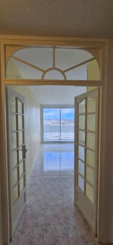 Appartement T4 avec balcon, parking, cave et gardien? Quartier Boucicaut à Chalon sur Saône