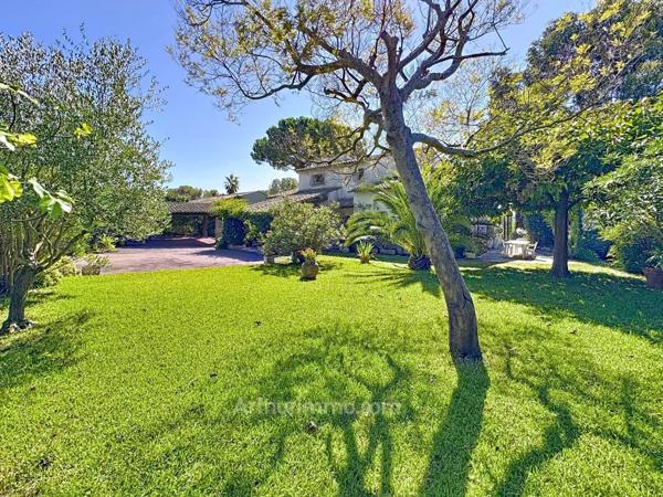 Vente Maison 7 pièces 199 m2 à Mougins
