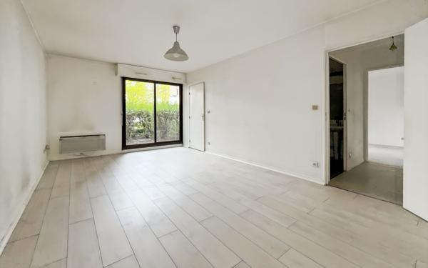 Appartement à vendre    2 pièces •  Lyon 8