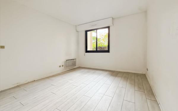 Appartement à vendre    2 pièces •  Lyon 8