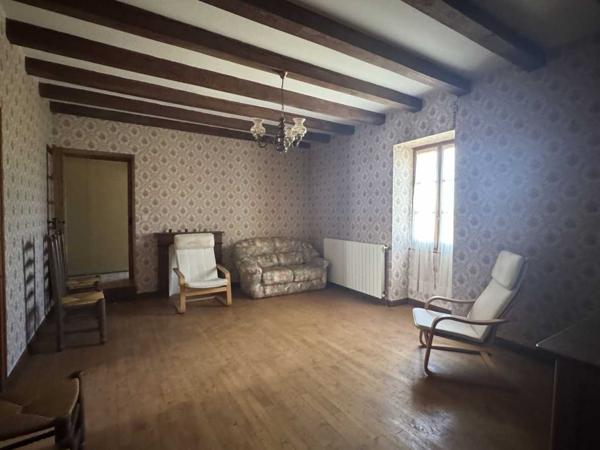Maison ancienne - Belves Maison ancienne de 4 chambres au calme