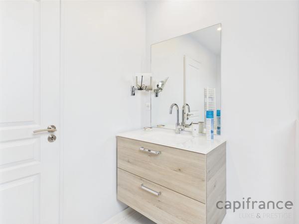 Élégante Maison Normande avec Maison d’Amis, sur les hauteurs de Honfleur