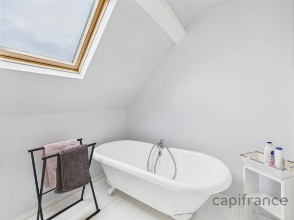 Élégante Maison Normande avec Maison d’Amis, sur les hauteurs de Honfleur