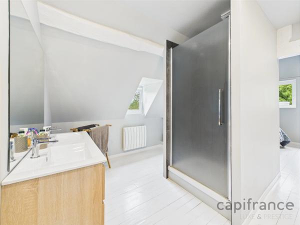 Élégante Maison Normande avec Maison d’Amis, sur les hauteurs de Honfleur