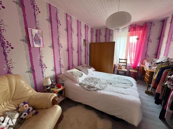 Maison semi-mitoyenne
