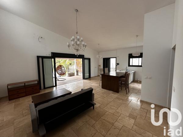 Maison 3 pièces de 90 m² à Saint-André (97440)