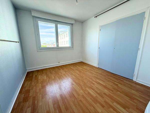 LORIENT CENTRE-VILLE - APPARTEMENT 110 M² - 3 CHAMBRES - EXPOSITION SUD , Lorient