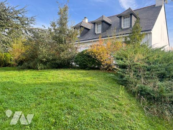 A VENDRE - ST MARC SUR MER - PROCHE PLAGES ET CENTRE - MAISON SUR GRANDE PARCELLE 
Dans secteu...