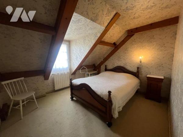 A VENDRE - ST MARC SUR MER - PROCHE PLAGES ET CENTRE - MAISON SUR GRANDE PARCELLE 
Dans secteu...