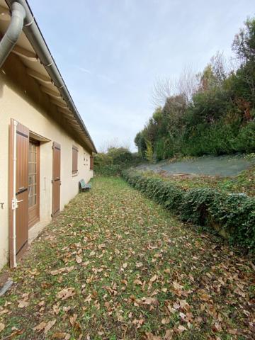 villa plein pied de campagne à Brassac