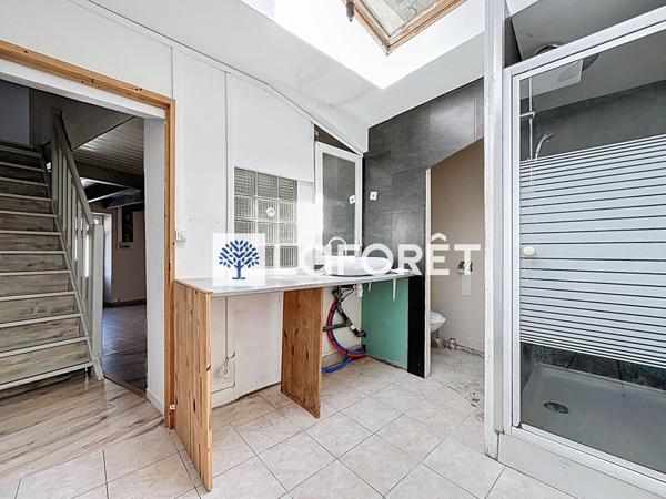 Achat maison près de NUEIL LES AUBIERS - 3 pièce(s) - 74 m² - 62 640 €