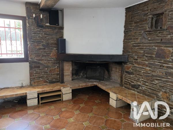 Maison à vendre 10 pièces 200 m² Corsavy