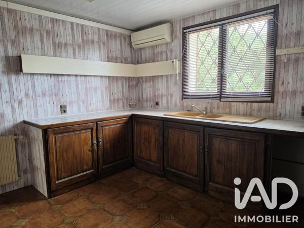 Maison à vendre 10 pièces 200 m² Corsavy