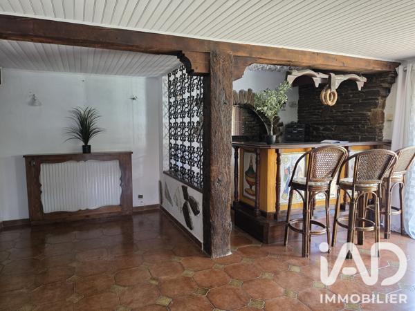 Maison à vendre 10 pièces 200 m² Corsavy