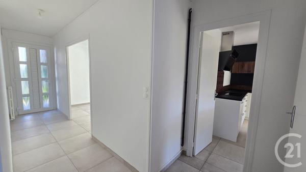 Maison à vendre  5 pièces - 107 m 2   PAU  - 64