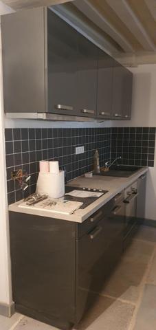 maison à saisir sans attendre dans les vieux quartier historique de la ville d'Autun aux portes du Morvan, chargé d'histoire, proche de la place du champ de mars, des écoles Lazare saint sacrement, lycée Bonaparte.