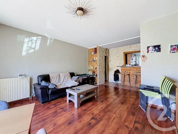 Appartement F3 à vendre  3 pièces - 66,25 m 2   AJACCIO  - 201