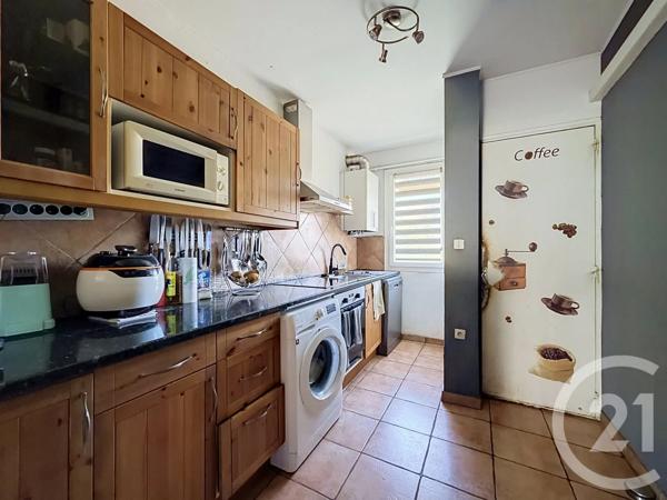 Appartement F3 à vendre  3 pièces - 66,25 m 2   AJACCIO  - 201