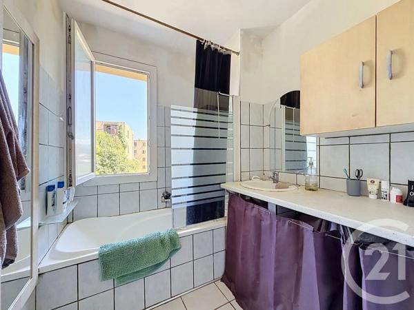 Appartement F3 à vendre  3 pièces - 66,25 m 2   AJACCIO  - 201