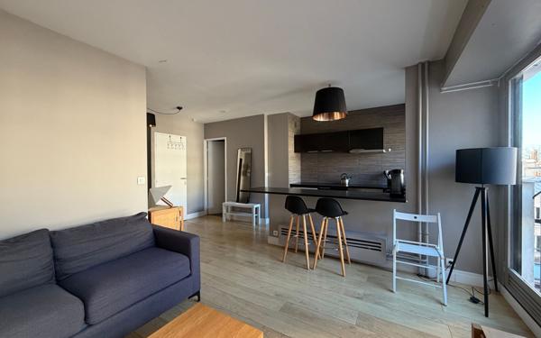 Appartement à louer    2 pièces • 37,25 m2 Paris 11